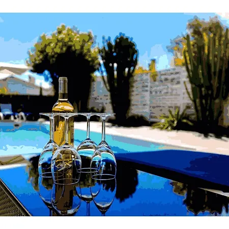 Provencal Casa Avec Bbq 앙티브